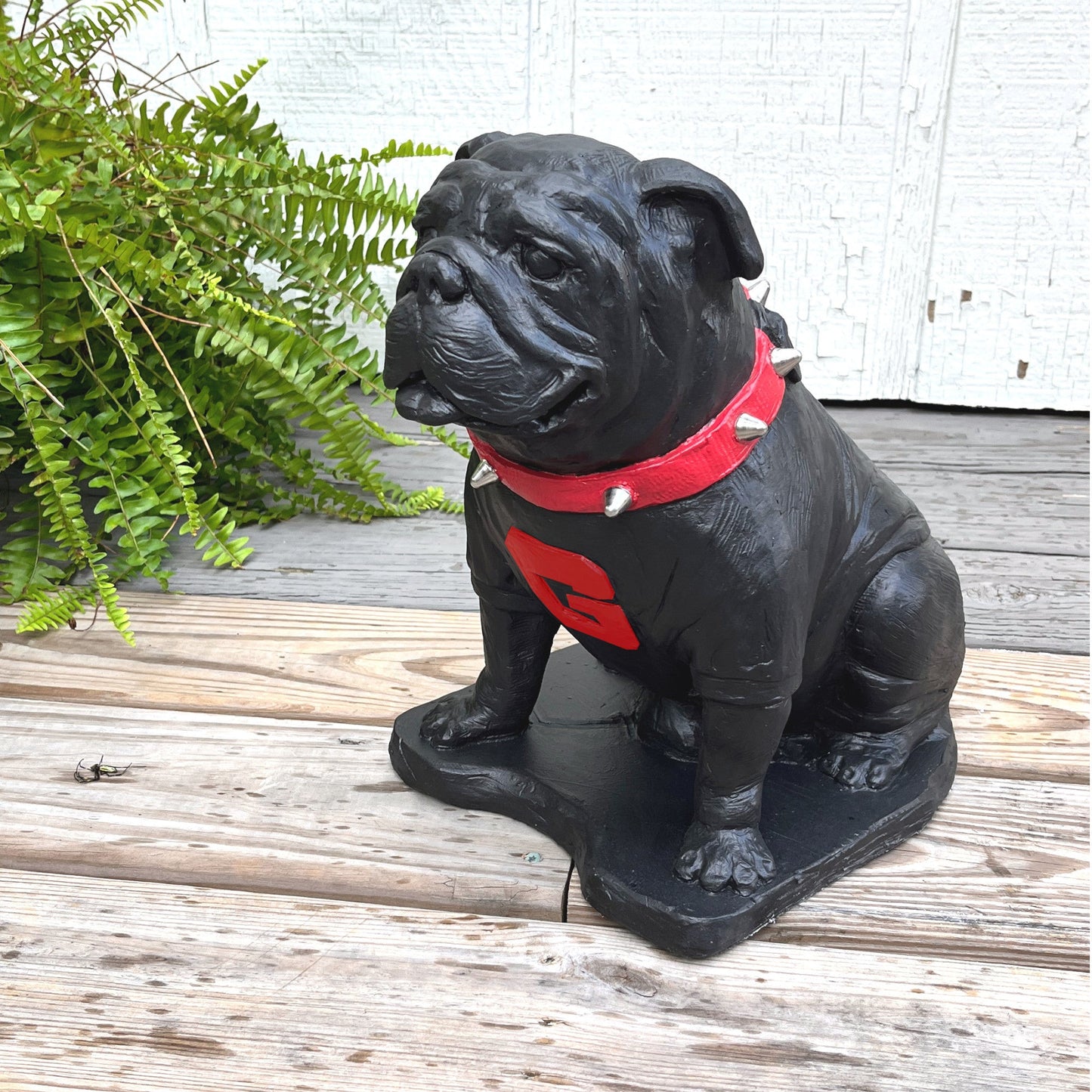Cast Iron metal coating, Georgia Bulldogs Mascot Stone Sculpture for Garden, Yard, Home Decor and Porch.