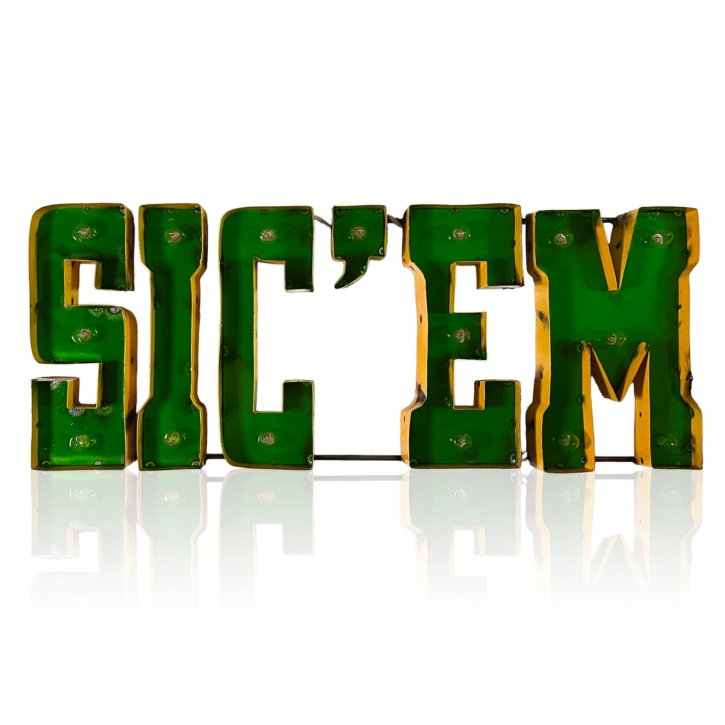 Baylor Sic'em Lighted Recycled Metal Wall Decor